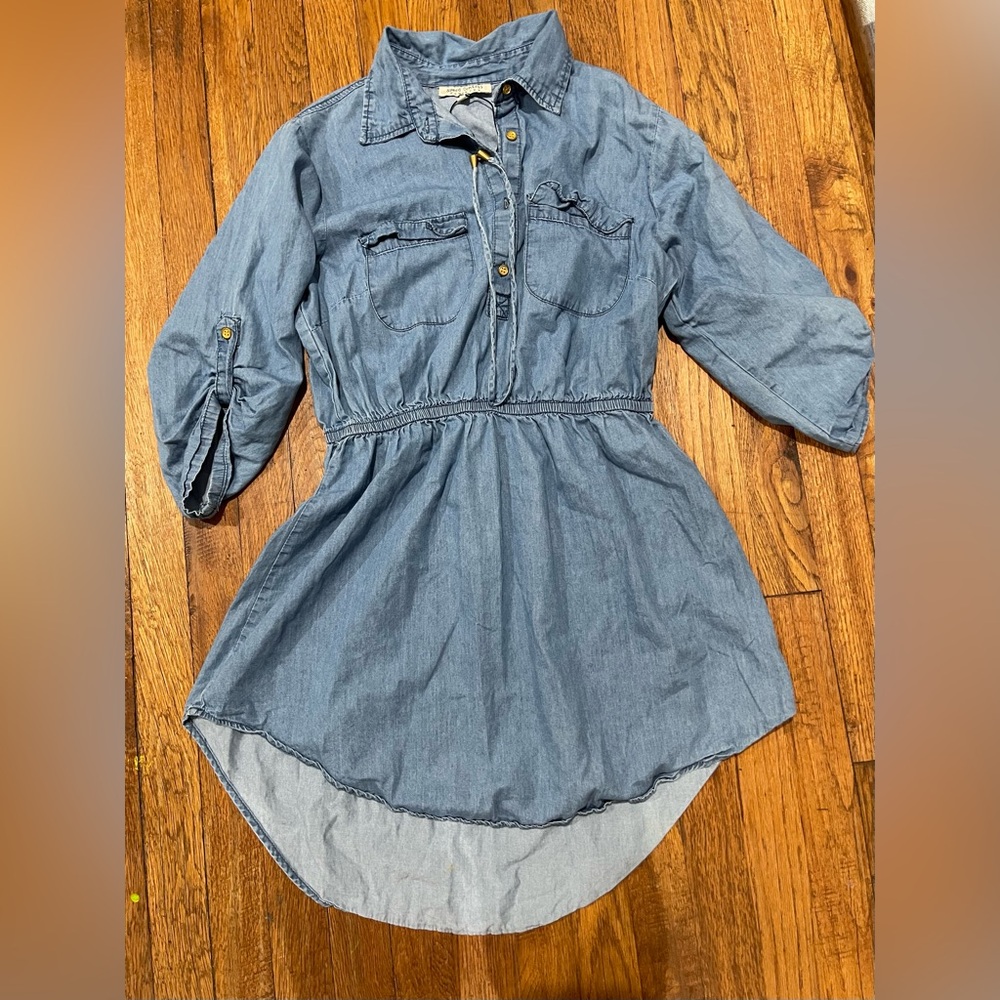 Speed Control Denim-Style Light Blue Button Front Shirt
